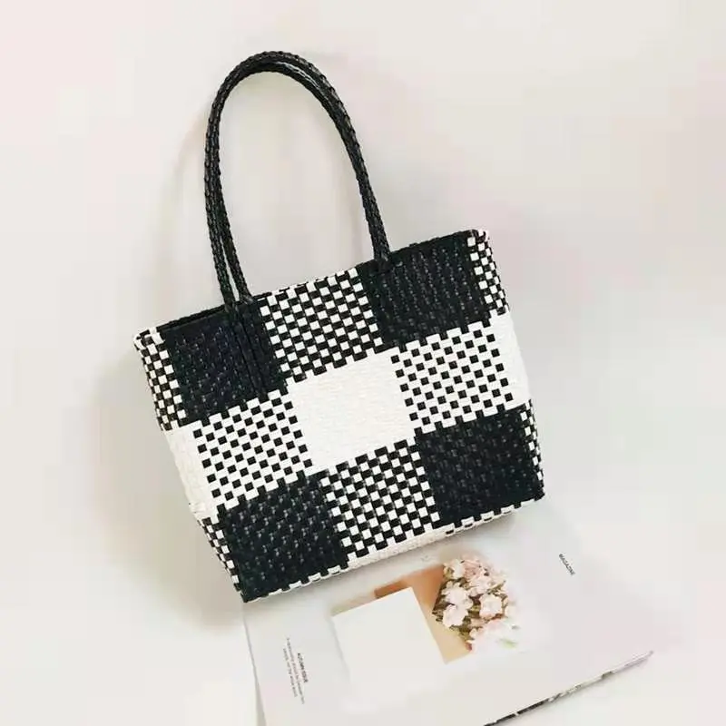 Handmade Plastic Wire Bag (7)