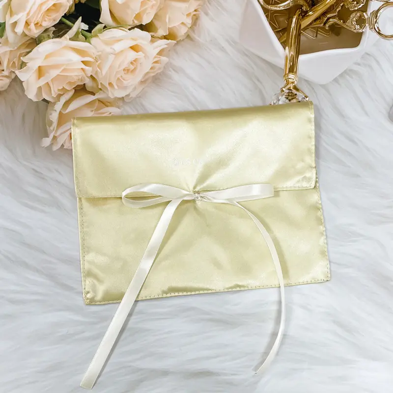 Satin envelope bag (2)